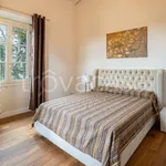 Rent 8 bedroom apartment of 350 m² in Firenze