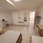 Miete 3 Schlafzimmer wohnung von 969 m² in Duisburg