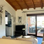 Rent 4 bedroom house of 100 m² in Olbia