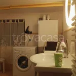 Rent 2 bedroom apartment of 65 m² in Napoli