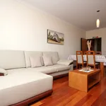 Rent 2 bedroom apartment of 150 m² in Caniço