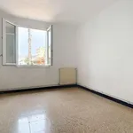 Appartement de 85 m² avec 4 chambre(s) en location à Ajaccio