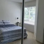 Rent 2 bedroom apartment in Irvine