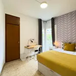 Rent a room of 14 m² in Barcelona