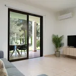 Rent 2 bedroom house of 92 m² in Alvor