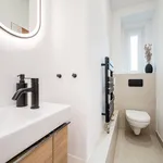 Rent 2 bedroom apartment of 753 m² in Berlin