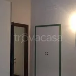 Rent 2 bedroom apartment of 65 m² in Milano