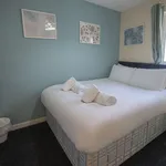 Irvine Riverside Guesthouse - Double Room (Has a Place)