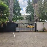 Rent 1 bedroom apartment in Johannesburg