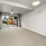 Rent 2 bedroom apartment in Auckland