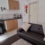 Rent 2 bedroom apartment of 23 m² in Leicester