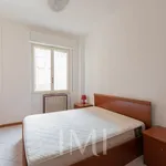 Rent 2 bedroom apartment of 55 m² in Milan