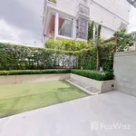 Rent 3 bedroom house of 400 m² in Bangkok