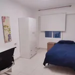 Rent 3 bedroom apartment in Castelló de la Plana