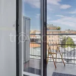 Rent 1 bedroom apartment of 20 m² in Milano