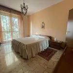 Rent 3 bedroom apartment of 80 m² in Novara