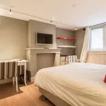 Huur 1 slaapkamer appartement van 60 m² in brussels