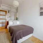 Rent a room of 149 m² in madrid