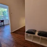 Rent 1 bedroom apartment of 78 m² in Dusseldorf