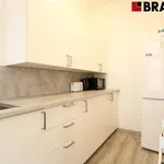 Pronajměte si 3 ložnic/e byt o rozloze 75 m² v Brno