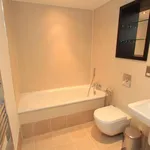 Rent 2 bedroom apartment in Leeds