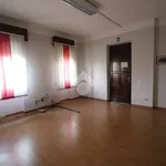 Affitto 3 camera appartamento di 220 m² in Mantova