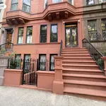 Rent 2 bedroom house in Manhattan