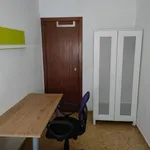 Alquilar 4 dormitorio apartamento en Valencia