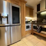 Rent 3 bedroom flat in London