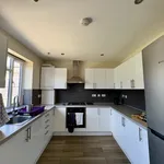 Rent 3 bedroom apartment of 1134 m² in London