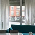 Rent 2 bedroom apartment of 60 m² in Milano