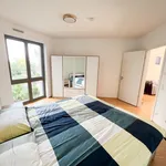 Miete 1 Schlafzimmer wohnung von 67 m² in Berlin