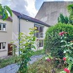 ST CYR L'ECOLE centre ville : Maison à louer de 131 m² avec jardin et garage