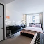 Rent 2 bedroom apartment of 71 m² in London