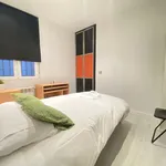 Rent 4 bedroom apartment of 75 m² in Madrid