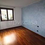 Affitto 3 camera appartamento di 82 m² in Albiate