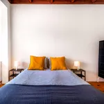 Rent 6 bedroom apartment in Porto