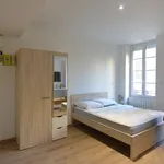 Rent 1 bedroom apartment of 31 m² in BORDEAUXT