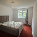 Rent 5 bedroom house in East Midlands