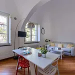 Rent 1 bedroom apartment in genoa