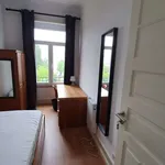 Rent a room in lisbon