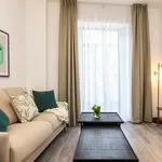 Rent 1 bedroom apartment of 44 m² in Valencia