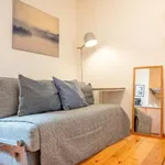 Rent 1 bedroom apartment in lisbon