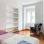 Rent a room in lisbon