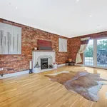 Rent 5 bedroom house in Epping Forest