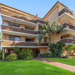 Rent 2 bedroom apartment in Bondi