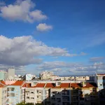 Rent 2 bedroom apartment of 52 m² in lisbon