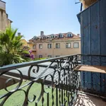 Rent 2 bedroom apartment of 75 m² in lisbon