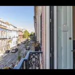 Rent 1 bedroom apartment of 70 m² in Porto