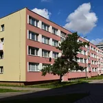 Pronajměte si 3 ložnic/e byt o rozloze 64 m² v Nymburk